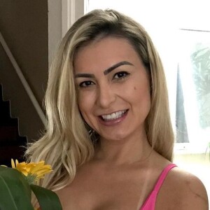 Fã de Andressa Urach paga R$ 1,99 para cada bilhete, porém é preciso comprar no mínimo 10 números