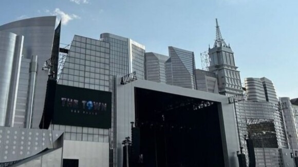 'TV 32 polegadas como telão': Festival The Town é criticado por estrutura do palco que terá Demi Lovato e Bruno Mars. Confira!