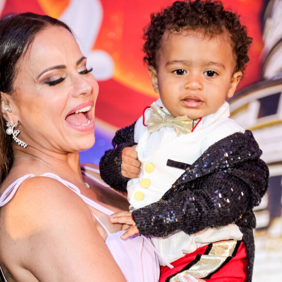 Filho de Viviane Araujo fez 1 ano no dia 6 de setembro