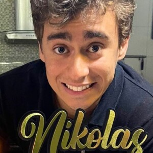 Nikolas Ferreira é um deputado federal bolsonarista acusado de transfobia por usar uma peruca e disseminar preconceito na Câmara dos Deputados no Dia Internacional da Mulher