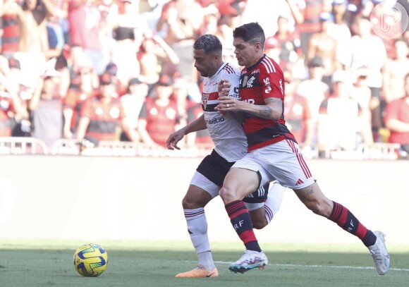 Lateral do Flamengo, Ayrton Lucas também foi envolvido ao ter seu desempenho criticado na era Jorge Sampaoli