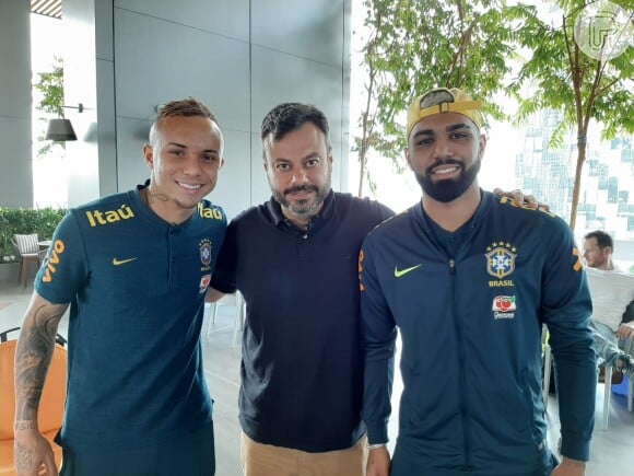 Flamengo de Cebolinha e Gabigol foi alvo de críticas atribuídas a Eric Faria após péssimo desempenho em campo. 'Jorge Sampaoli podia fazer a mesma escalação que jogou contra o Botafogo há 15 dias'