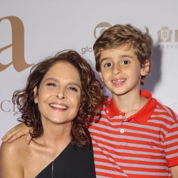 Drica Moraes se encontrou com Vicente Alvite, com quem contracenou na novela 'Travessia'