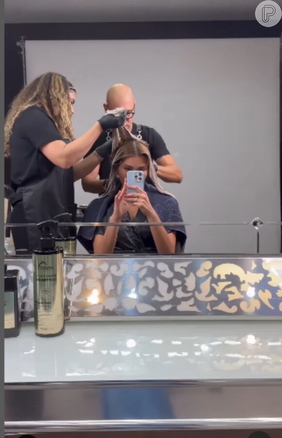 Ruivo de Sasha foi criado pelo hairstylist Anderson Couto