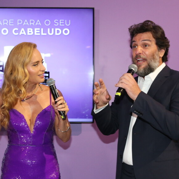 Angélica apresentou com Rodrigo Lombardi evento que lançou linha de cosméticos da Clear