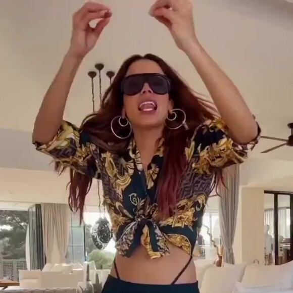 Vídeo de Anitta rendeu uma série de críticas ao corpo da artista