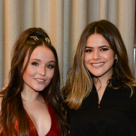 Live com Larissa Manoela e Maisa precisou ser interrompida ainda no começo. A marca vendeu R$ 40 milhões em apenas 20 minutos