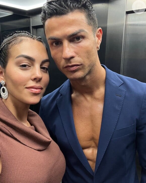 Cristiano Ronaldo tem um relacionamento com Georgina Rodríguez