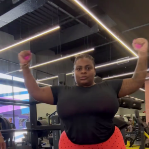 Fitness! Jojo Todynho fez registros 'frente e verso' para mostrar o corpo