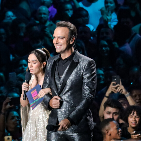 Tatá Werneck foi um dos principais destaques do Prêmio Multishow nesta terça-feira (07)