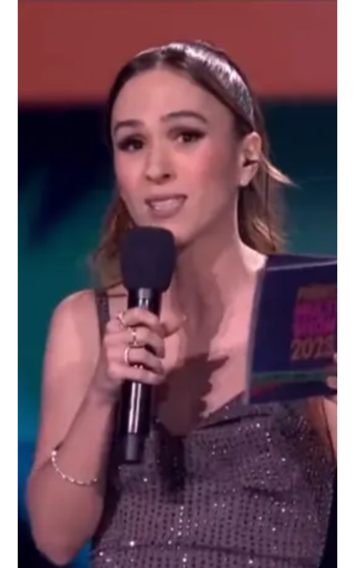 Foto: Tatá Werneck não poupou nem a TV Globo, que transmitiu o Prêmio Foto: Tatá Werneck não poupou nem a TV Globo, que transmitiu o Prêmio