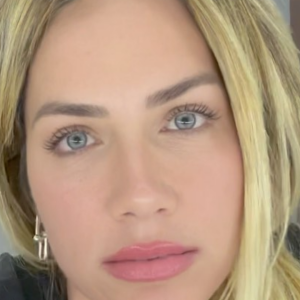 Giovanna Ewbank quebra o silêncio sobre rumor de crise no casamento com Bruno Gagliasso e detona colunista: 'Contratação péssima'