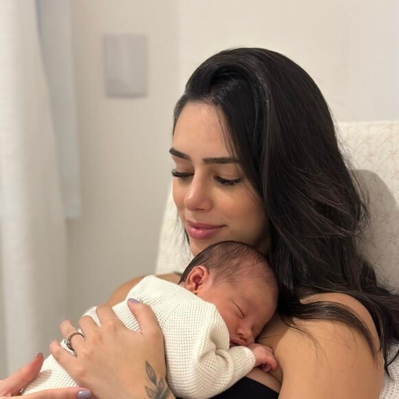 Bruna Biancardi é mãe de Mavie, filha mais nova de Neymar