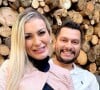 Andressa Urach posta fotos curtindo jantar com seu ex-marido Thiago Lopes