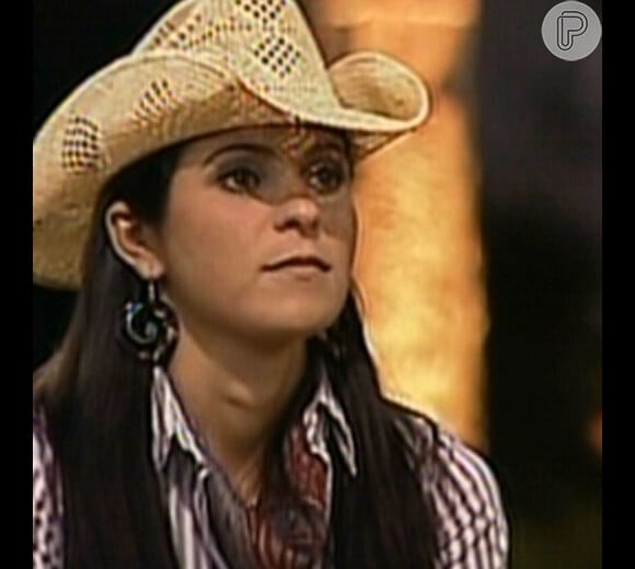 A jornalista Ana Paula Oliveira foi a primeira eliminada de 'A Fazenda 2' e também a participante de maior rejeição. Ela foi eeliminada com 61% dos votos.