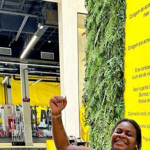 Jojo Todynho tem sido elogiada por mostrar processo de emagrecimento real