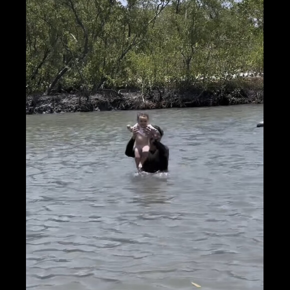 Bruno de Luca deu dica de passeio no Rio de Janeiro em vídeo com a mulher e a filha