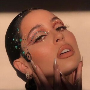 Maquiagem para usar na The Eras Tour inspirada no album Midnights