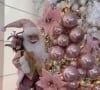 Árvore de Natal de Larissa Manoela tem papai noel com roupinha rosa