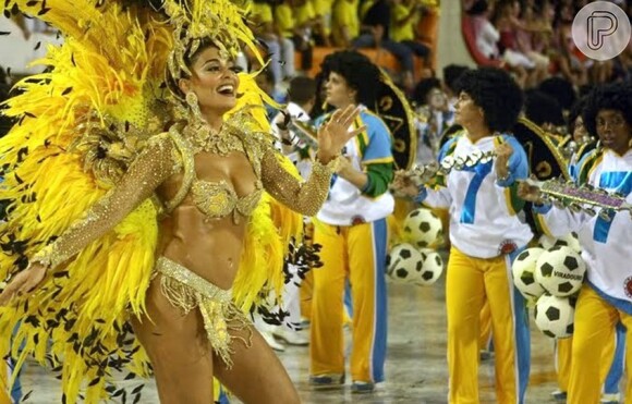 Juliana Paes não vai desfilar pela Viradouro no Carnaval de 2015