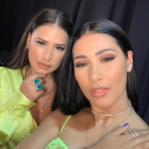 Simone e Simaria trocaram um abraço no evento, mas as imagens desse encontro causaram polêmica nas redes sociais