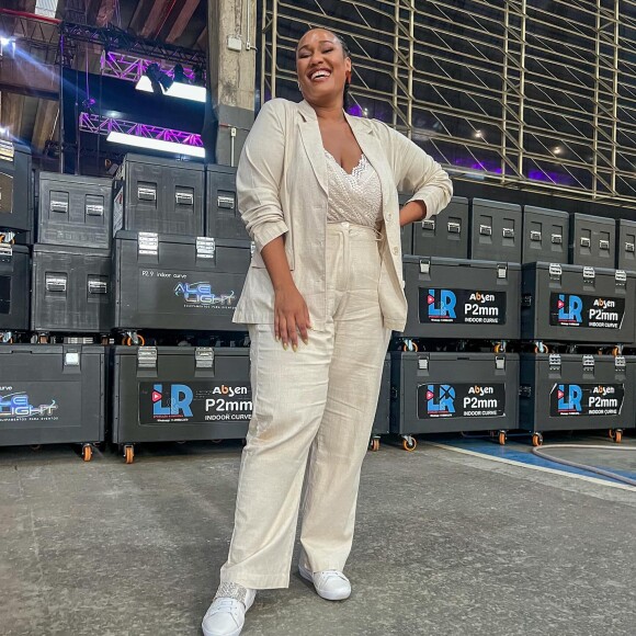 Luana Xavier ficou muito feliz com o resultado da sua bariátrica e ja chegou a perder 25 kg