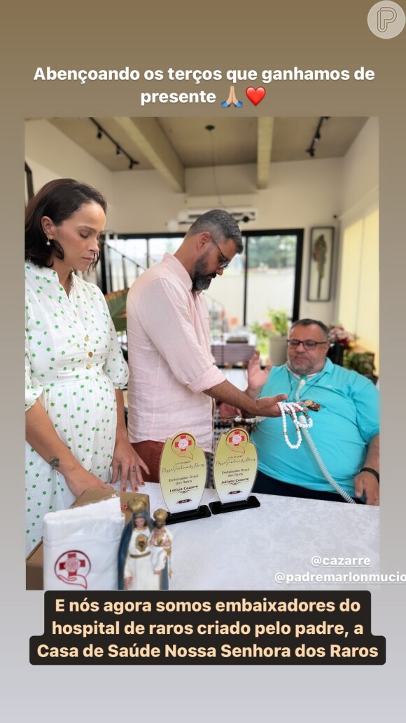 Juliano Cazarré e Letícia Cazarré receberam títulos de Embaixadores de um hospital voltado para portadores de doenças raras