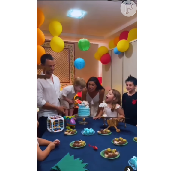 Tamara Dalcanale publicou vídeo com Kayky Brito durante aniversário de Kael e comemorou: 'Você é luz'
