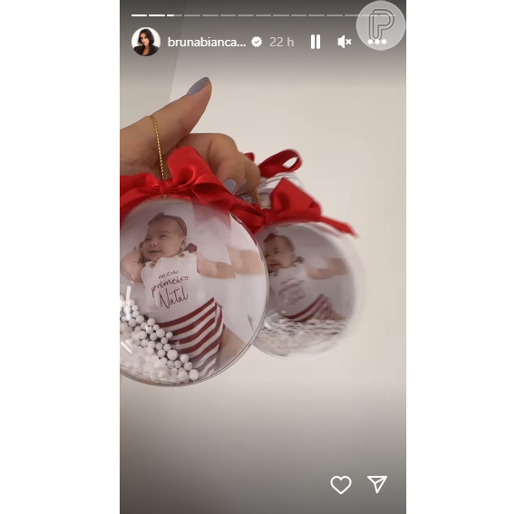 Bruna Biancardi mostrou efeites de natal personalizados com o rostinho de Mavie