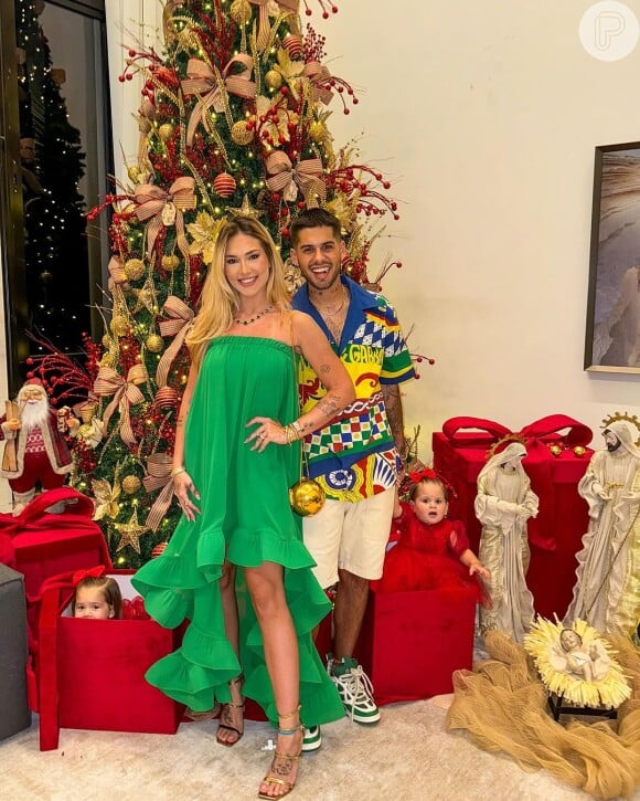 Virginia arrisca mais uma vez e decide usar vestido verde para passar o natal com o marido Zé Felipe