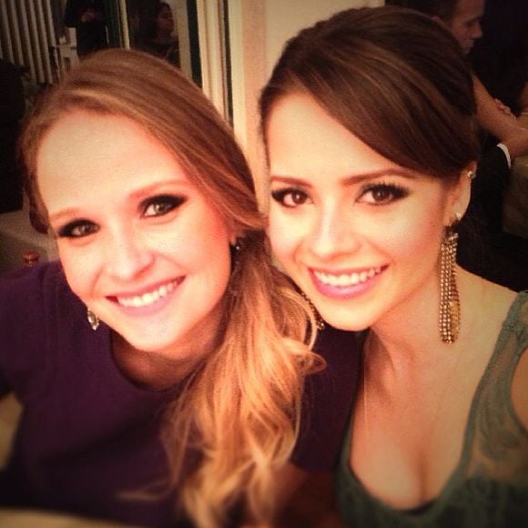 Sandy e Fernanda Rodrigues são amigas de longa data