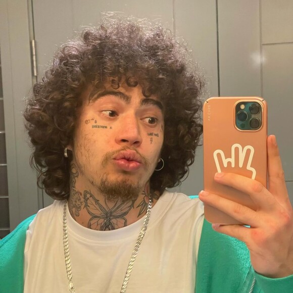 Whindersson Nunes é youtuber e humorista