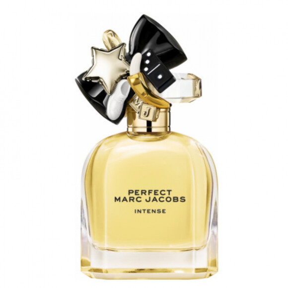 As notas olfativas do perfume Perfect Intense são amêndoas torradas douradas, jasmin e narciso