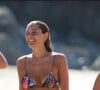 Sasha, João Lucas e Bruna Marquezine foram flagrados em praia em Fernando de Noronha