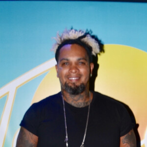 No 'BBB 24', Rodriguinho, ex-Os Travessos, é acusado de dever IPTU e IPVA