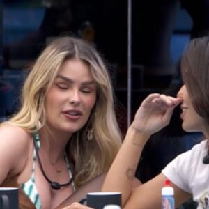 'BBB 24': Yasmin Brunet e Vanessa Lopes conversam e selam a paz