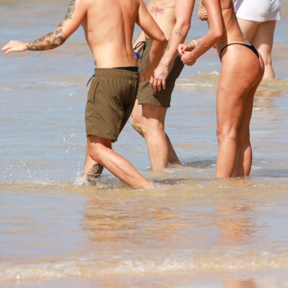 Bruna Marquezine e João Guilherme voltaram a ser alvos de rumores de romance neste início de ano depois de flagras em clima de muita intimidade em Fernando de Noronha