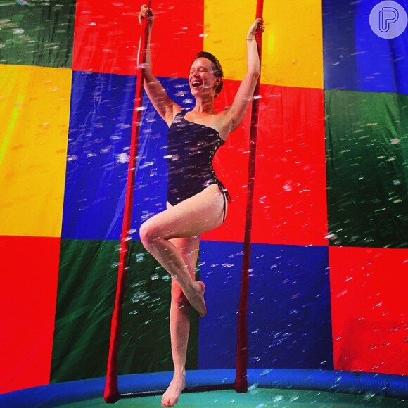 Mariana Ximenes exibe boa forma durante aula de circo, nesta segunda-feira, 19 de janeiro de 2015