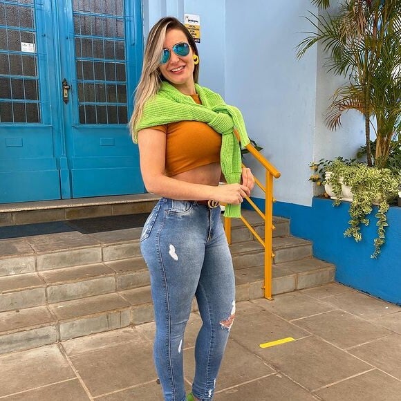 Andressa Urach, no entanto, revelou que na vida real não gosta de transar com mais de 1 ao mesmo tempo