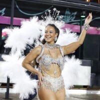 Como será a fantasia de Paolla Oliveira no Carnaval 2024? Corpo real foi valorizado pela atriz em looks sensuais e transparentes nos ensaios para Sapucaí. Fotos!