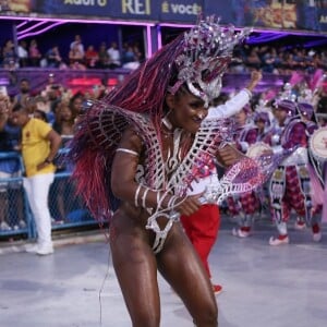 Érika Januza é destaque no Carnaval 2024 com desfile pela campeã Viradouro