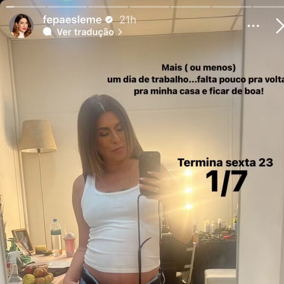 Fernanda Paes Leme posou com um look despojado e tamanho da barriga voltou a chamar atenção