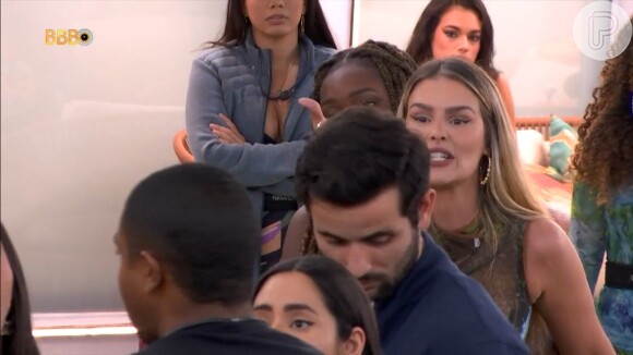 'BBB 24': Yasmin Brunet discutiu feio com Davi na área externa, após o Sincerão