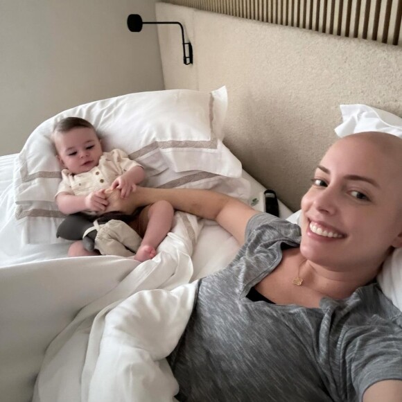 Com câncer, Fabiana Justus teve que interromper a amamentação do filho, Luigi, 6 meses