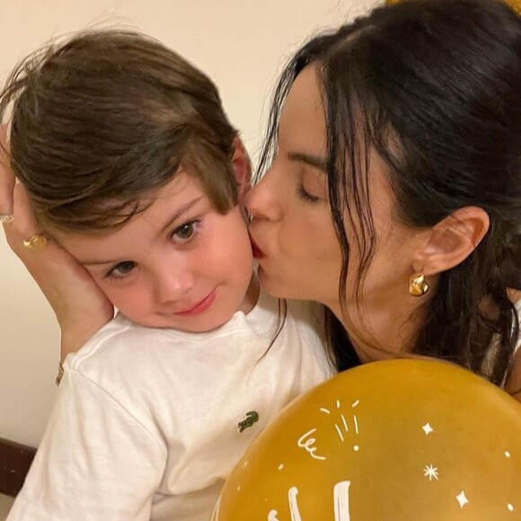 Sthefany Brito já é mãe de Enrico, de 3 anos