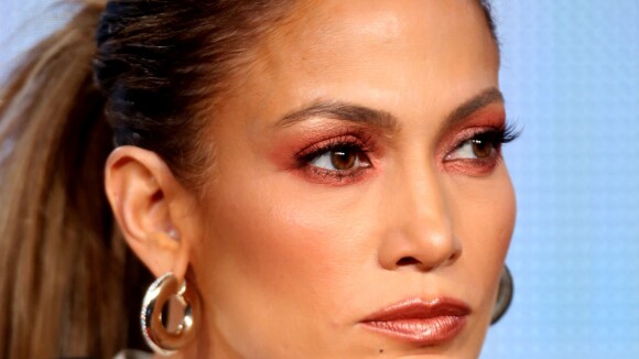 Jennifer Lopez rejeita rótulo de mulher que namora homens mais novos: 'Odeio'