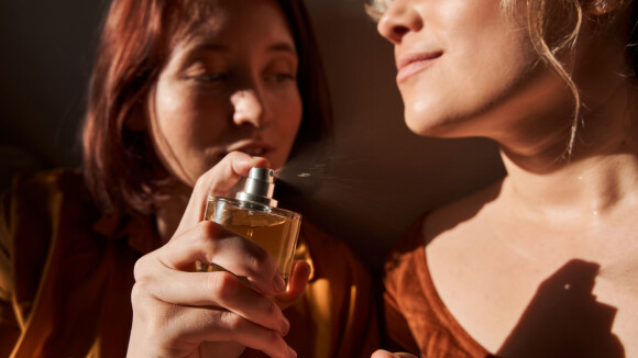 Perfumes femininos para mulheres com personalidade forte! 3 fragrâncias nacionais que vão mudar o seu dia