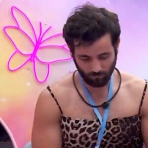 BBB 24: Davi e Matteus se vestiram de mulher no reality e causaram a revolta da web