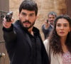 Akın Akınözü e Ebru Şahin são os protagonistas da novela turca Hercai: Amor e Vingança
