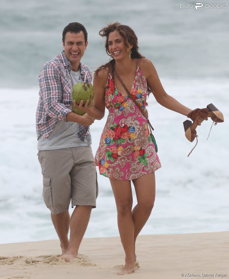 http://static1.purepeople.com.br/articles/4/39/06/4/@/481863-os-atores-se-divertiram-durante-as-950x0-2.jpg